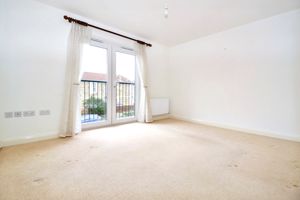 FF Living Room- click for photo gallery